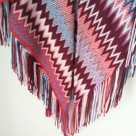 Knit Cape Poncho with Fringe Size OS - Picture 7 of 7